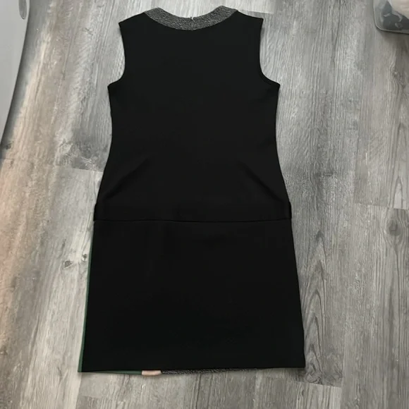 J Taylor - ADORABLE 🥰 Mixed Media Dress w/Faux Belt Buckle /Buttons- Size 4 - Picture 2 of 14